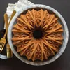 Nordic Ware - Backform Cut Crystal Bundt Podgląd zdjęcia produktu 7