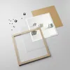 Gerahmtes Poster - Rahmen in heller Eiche - Symbol Kugel Produktbild-Vorschau 4