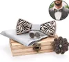 Klassische handgefertigte Herren-Fliege aus Holz mit Produktbild-Vorschau 2