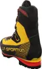 A single mountaineering boot shown from a side-rear angle against a white background. Podgląd zdjęcia produktu