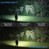 Two images showing a person in a grassy area at night, illuminated by a flashlight. The top image shows a cooler white light (6500K) and the bottom image shows a warmer white light (5000K). Text overlays describe the flashlight's performance. Produktbild-Vorschau