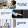 A collage of three scenes illustrating different scenarios where a smart doorbell might be useful: a child interacting with a video call, a hand reaching for a door handle, and a delivery person holding a package. Produktbild-Vorschau