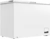 A white chest freezer is shown from a three-quarter side view against a white background. Produktbild-Vorschau
