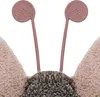 Close-up of butterfly antennae and part of the body/wings of a rug. Voir les images du produit
