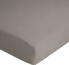 A close-up, diagonal view of a fitted sheet. Náhľad obrázku produktu