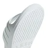 A close-up view of the sole and strap of a white Adidas slipper. Produktbild-Vorschau