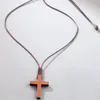 Stylový dřevěný náhrdelník Wood Cross - Hnědá KP34253 Náhled obrázku produktu 2