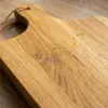 TAGLIERE IN ROVERE con manico e laccio 43x19,5x2 cm Anteprima dell’immagine prodotto 7