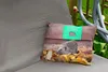 MuchoWow® Outdoor Kissen - Igel läuft durch den Zaun - Produktbild-Vorschau 2