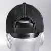 The back of a black baseball cap is displayed on a mannequin head. Anteprima dell’immagine prodotto
