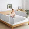 Aopunly Barrière de lit 180cm Barrière de sécurité pliable, Voir les images du produit 7