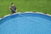 Bestway® Balai de piscine AquaBroom™ pour manche Voir les images du produit 3