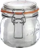 A clear studio shot of a glass jar with a clamp lid. Voir les images du produit