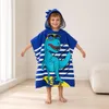 Kinderbadjas met capuchon voor zwembad en strand - Productafbeelding-voorbeeld 3
