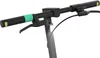 Close-up view of the handlebars of an electric scooter. Voir les images du produit