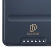 A close-up view of a blue phone case with a gold logo and text. Anteprima dell’immagine prodotto