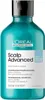 A teal bottle of L'Oréal Professionnel Scalp Advanced Anti-Dandruff Shampoo. Produktbild-Vorschau