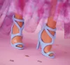 Mattel - Bambola Barbie Signature Birthday Wishes Anteprima dell’immagine prodotto 6