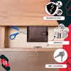 A drawer containing a wallet and scissors, with marketing graphics overlayed. Anteprima dell’immagine prodotto