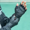 Rukavice Rockbros na motorku z černé kůže s chráničem Náhled obrázku produktu 2