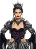A woman wearing a queen costume. Produktbild-Vorschau