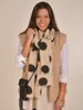 styleBREAKER Damen XL Web-Schal mit Punkte Muster und Produktbild-Vorschau 3