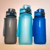 Three Wessper Tritan water bottles in different colors are displayed against a gradient background. Podgląd zdjęcia produktu