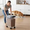 Relaxdays Futterbehälter mit Rollen & Schaufel, 20 l, HBT: Produktbild-Vorschau 3