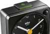 A close-up shot of a black Braun alarm clock. Anteprima dell’immagine prodotto