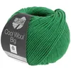 A ball of green yarn with a label. Produktbild-Vorschau