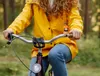 Winkee - Anatra cigolante in bicicletta con casco | Il Anteprima dell’immagine prodotto 2