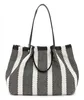 SURI FREY sac shopper sac à épaule Elly Shopper Black Voir les images du produit 2