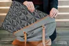Pouzdro na notebook 17 palců Geometrie - šedá - 3D - vzory Náhled obrázku produktu 7
