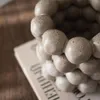 Windlicht Bright aus Keramik, beige, Schneeball-Design, für Produktbild-Vorschau 2