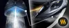 A split image showing a close-up of a steam iron's soleplate emitting steam on the left, and a full view of a steam iron on a dark surface with steam effect on the right. Anteprima dell’immagine prodotto