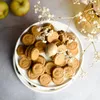 Etagere 2 Stöckig aus Porzellan mit Holzstamm Kuchenplatte Produktbild-Vorschau 4