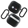 BMW Carbon Doppel Metall Logo - Etui AirPods 4 (czarny) Produktbild-Vorschau 4