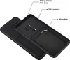 A black phone case is shown with labels pointing to its features. Produktbild-Vorschau