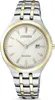 A close-up studio shot of a women's wristwatch. Voir les images du produit