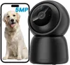 A product image showing a black security camera next to a smartphone displaying a golden retriever dog and the text '5MP'. Produktbild-Vorschau