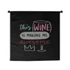 MuchoWow® Wandteppich Wandbehang Zitat "Dieser Wein macht Produktbild-Vorschau 1