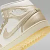 Nike Jordan 1 Mid SE "Metallic Team Gold" Bunt, Größe: 41 Produktbild-Vorschau 8