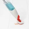 OXO – Good Grips - Mikrofaser-Sprühmopp mit integriertem Produktbild-Vorschau 3