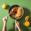 Tefal Renew+ Poêle profonde avec plateau 24 cm Céramique Voir les images du produit 4