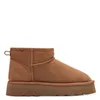 A single brown boot with a platform sole is shown against a white background. Náhled obrázku produktu