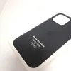 Apple iPhone 16 Pro Max Silikon Case mit MagSafe – Schwarz, Produktbild-Vorschau 19