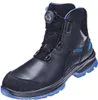 A single black work boot with blue accents is shown against a white background. Náhled obrázku produktu
