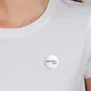 Huuraa Button Influencerin mit Herz 25mm rund mit Produktbild-Vorschau 2