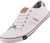 A single white Mustang sneaker is shown against a white background. Produktbild-Vorschau