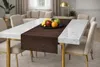 Een bruine fluwelen tafelkleed voor een tafel van 40x140 Productafbeelding-voorbeeld 2
